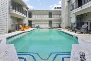 Southwest Style - Close to Downtown - Pool No 106