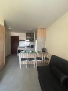 Sol e mar próximo ao Mag