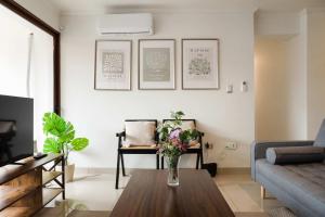 El Golf Family Oasis near Costanera Center