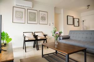 El Golf Family Oasis near Costanera Center