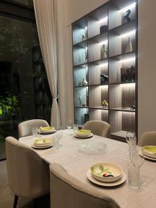 Villa Dali-Premium Stay with Mountain near Nimman