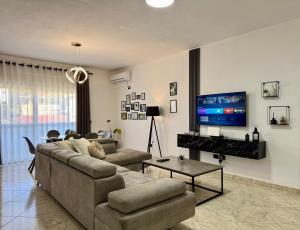 Spacious Family Apartment in City Center