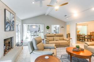 Near Beach! St Simons Island Gem in Golf Community