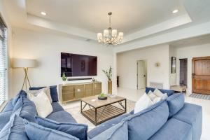 Walk to Dtwn Palm Springs! Chic Desert Oasis