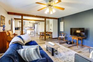 Lake Guntersville Hideaway! Home on Over 2 Acres