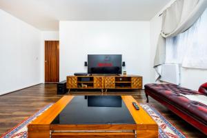 Cosy 2-Bedroom London Apartment near London Bridge