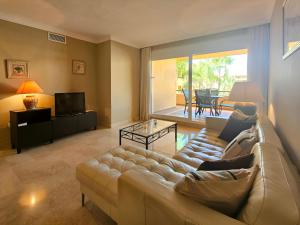 Los Patios Santa María Sol & Golf by Lica Homes