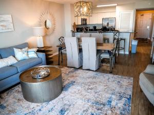 Terrace at Pelican Beach 0904 condo