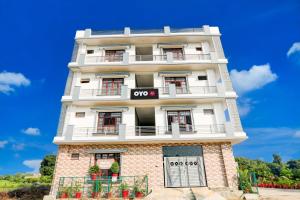 SPOT ON Hotel Sky Inn