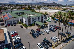 Quinta Dorada Hotel & Suites