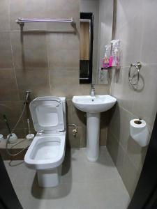 Akb Home Nyayo Studio