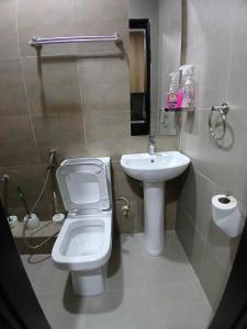 Akb Home Nyayo Studio