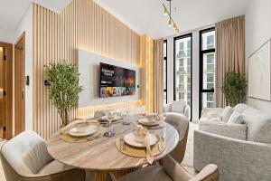 Cozy 1 Bedroom in JVC with Stunning City Views