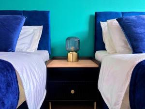 Watford Serviced Apartment, Free Parking, City Centre Sleeps 5