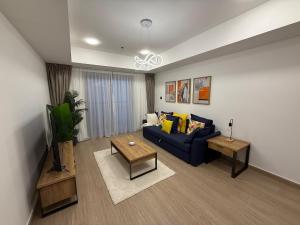 Full Luxury 2 Bedrooms Apartment, Princess Tower