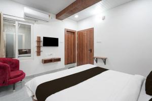 Hotel O Royal Krishna