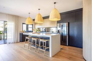 Caves Coastal Escape