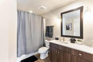 1min Delta - Salt Palace - King Bed - Gym - Parking