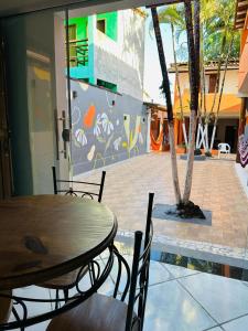 Pousada Flor de Ipê - Arraial dAjuda - a 100m da Rua do Mucugê - principal Rua da cidade