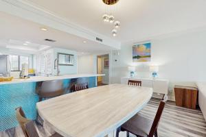 Edgewater Beach Resort 502