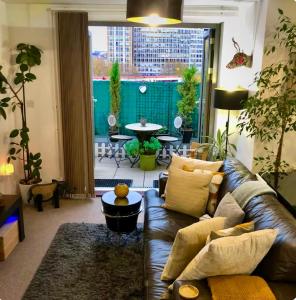 Central, park penthouse, fantastic terrace views