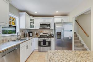 Entire Home in Lanham MD