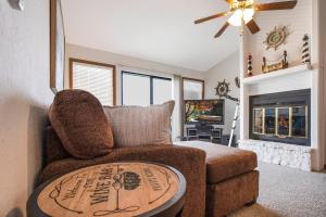 Amazing Lakefront Pool On Coveted Horseshoe Bend!