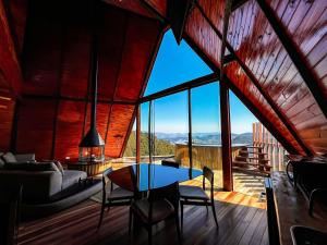 Chalé com Jacuzzi externa em Campos do Jordão HS34