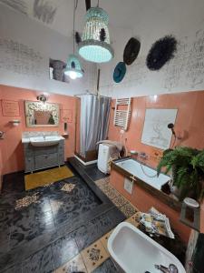 Art & Design, 2min walk to Pepe in Grani