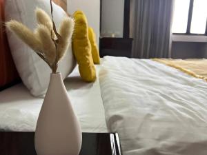 Sukhumvit soi 4 Apartment Center of BKK