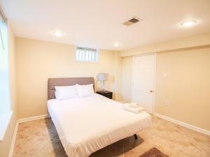 Basement Falls Church Free Parking