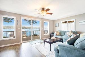 Two Homes, Large Deck, Firepit, Central Location