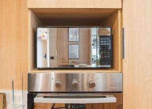 HOM l Las Condes 2D2B Metro Alcantara con Parking