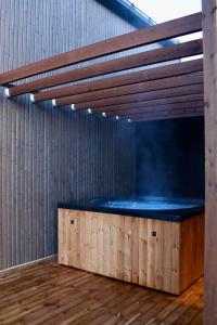 Villa Priddy-Lapland Luxury with hot tub and sauna