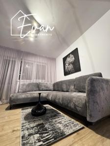 Luxury Park View Apartment by Evan Apartments