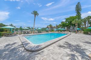 Our House at the Beach W-302