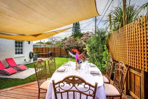 Tropical Retreat in Miami Beach