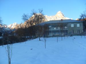 Guest House Vivaushba
