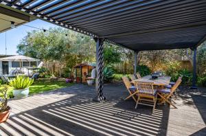 Large Family Home Yard Ping Pong and Pool Table