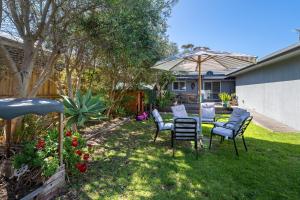 Large Family Home Yard Ping Pong and Pool Table