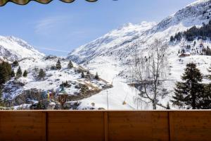 Chalet Gutsch Andermatt by HomeFlow