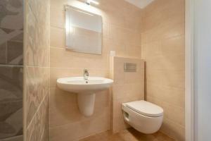 Mountain View 2 Bedroom Chalet