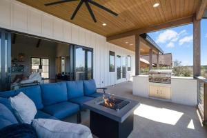 Pet & Family friendly Outdoor Grill Games Sleeps 12