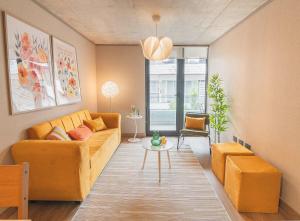 HOM I Centro de Providencia Metro SantaIsabel 2PAX