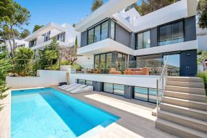 Villas Pinares - Sea,City,Mountain Views, Gym SaltPool BBQ - Beach 2km, City 5km