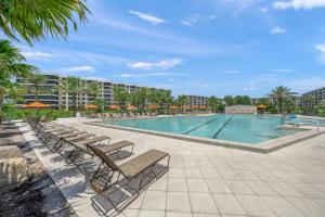 Gulf and Bay Club- D601