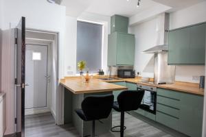 Stylish 3-Bed 15min to Manchester City Centre