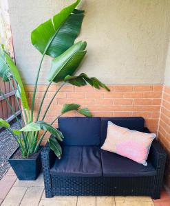 Modern townhouse, walking distance to town centre