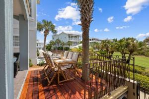 Emerald Escape by 30A Escapes