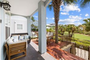 Emerald Escape by 30A Escapes